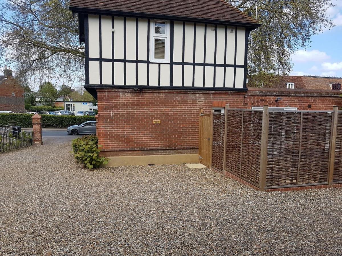 Old School Apartment 2 Ground Floor Bury St. Edmunds Экстерьер фото